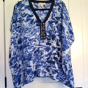 Michael Kors sz M navy/royal/white print with silver chain embellished neck line